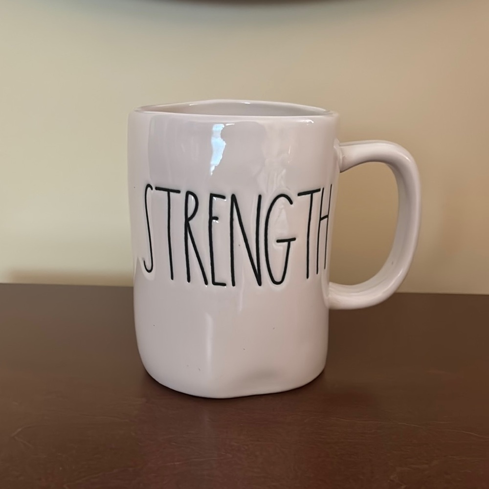 Minimalist White and Black Ceramic Mug for Dining
